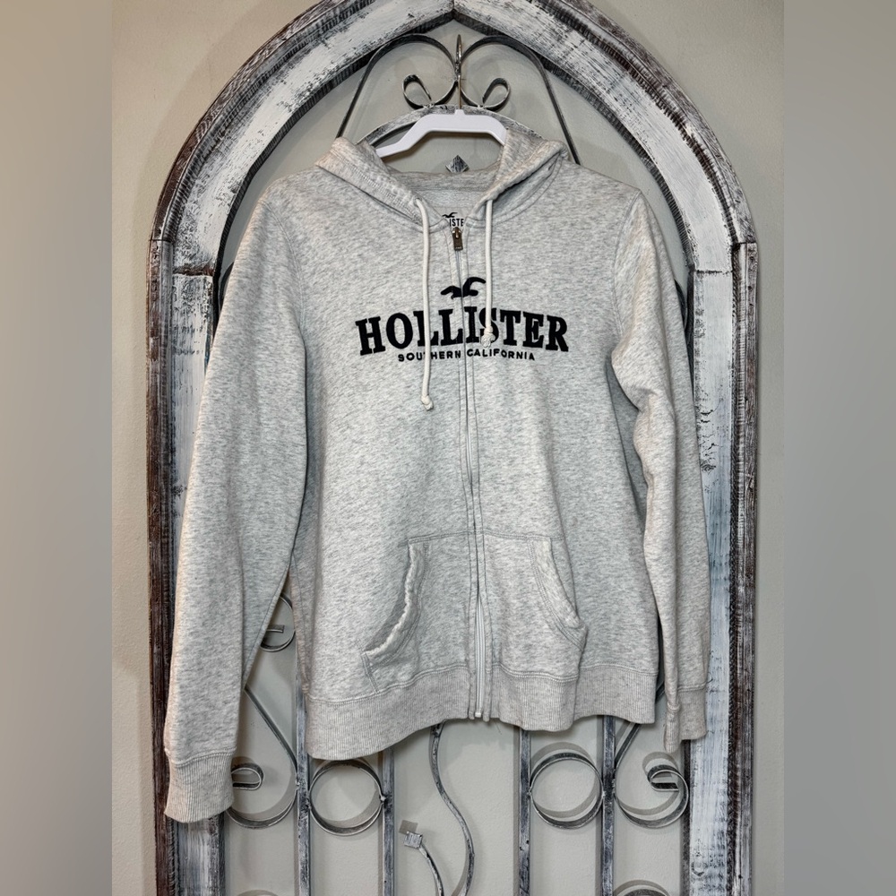 Hollister Light Gray Hoodie with Navy Blue Stitched Logo #1558